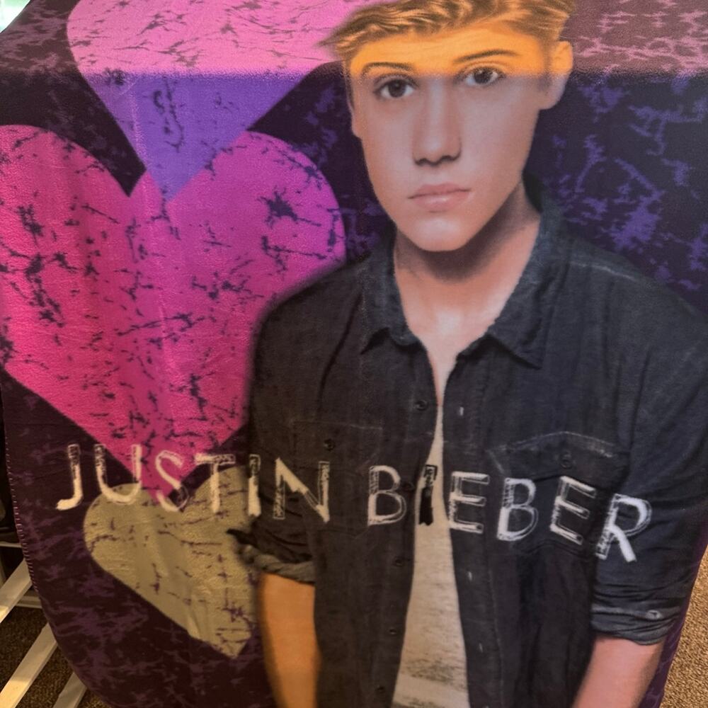 Justin Bieber Throw Blanket